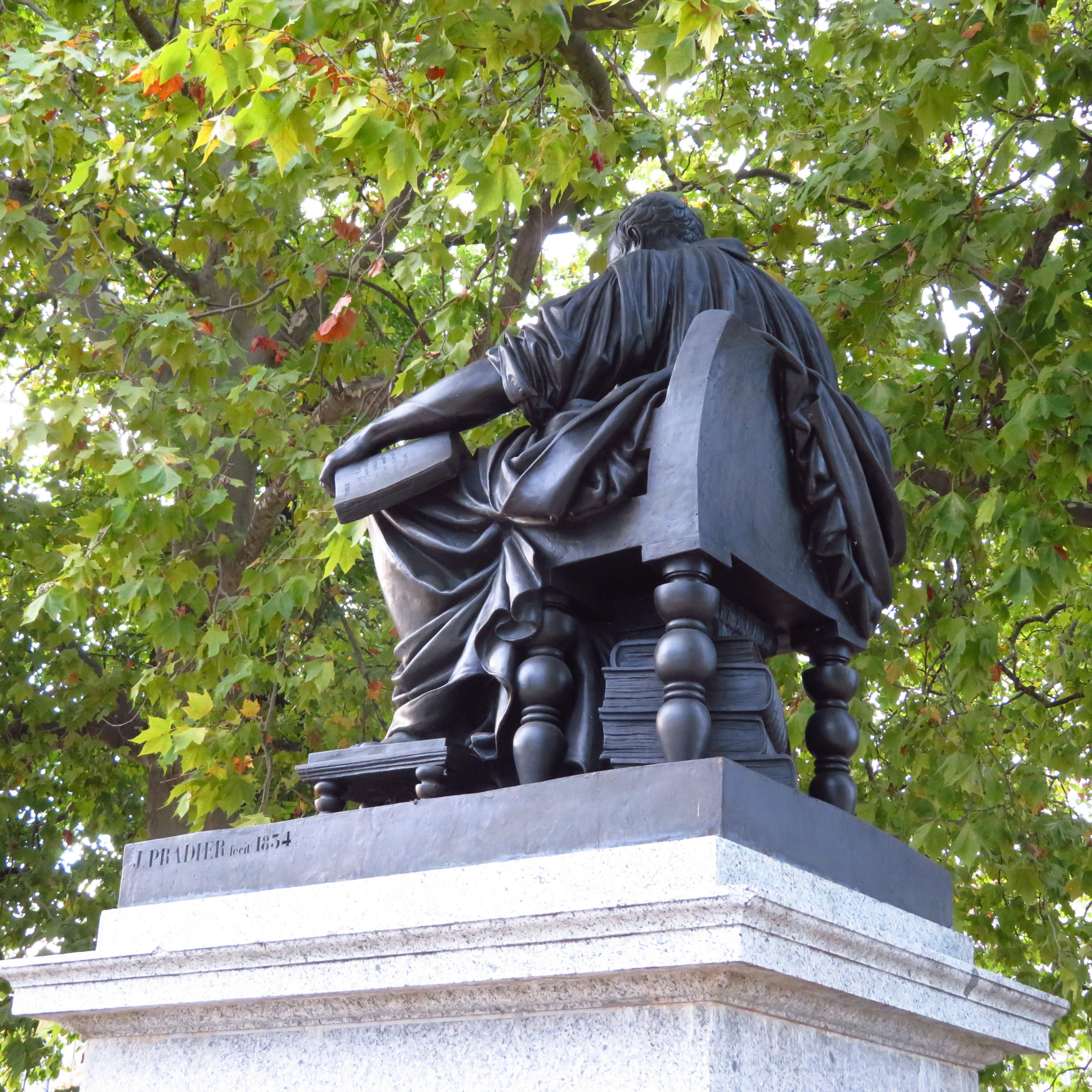 ostrov-russo-ile-rousseau